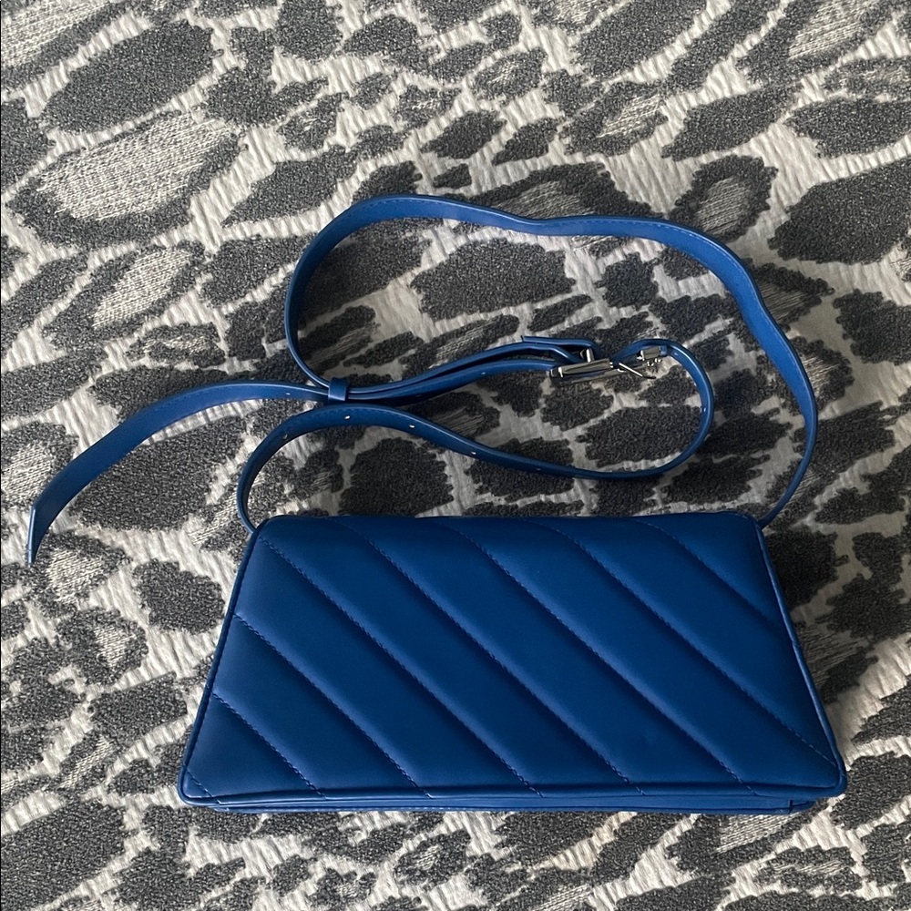 JW PEI Blue Quilted Purse / Clutch Elsa Front Flap Crossbody Bag - Picture 6 of 16